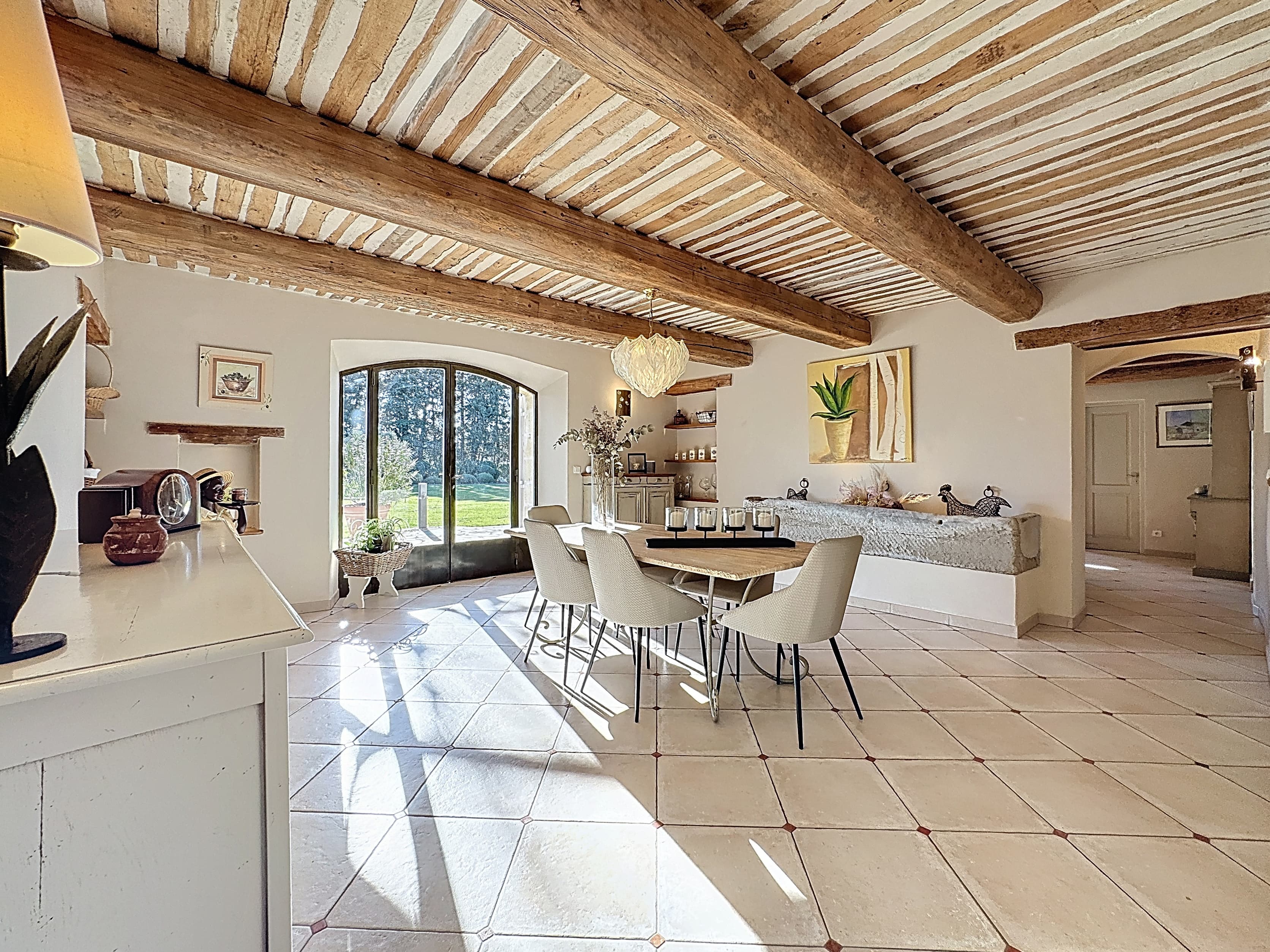 Cheval-Blanc renovated farmhouse - mas-luberon_00022.jpg
