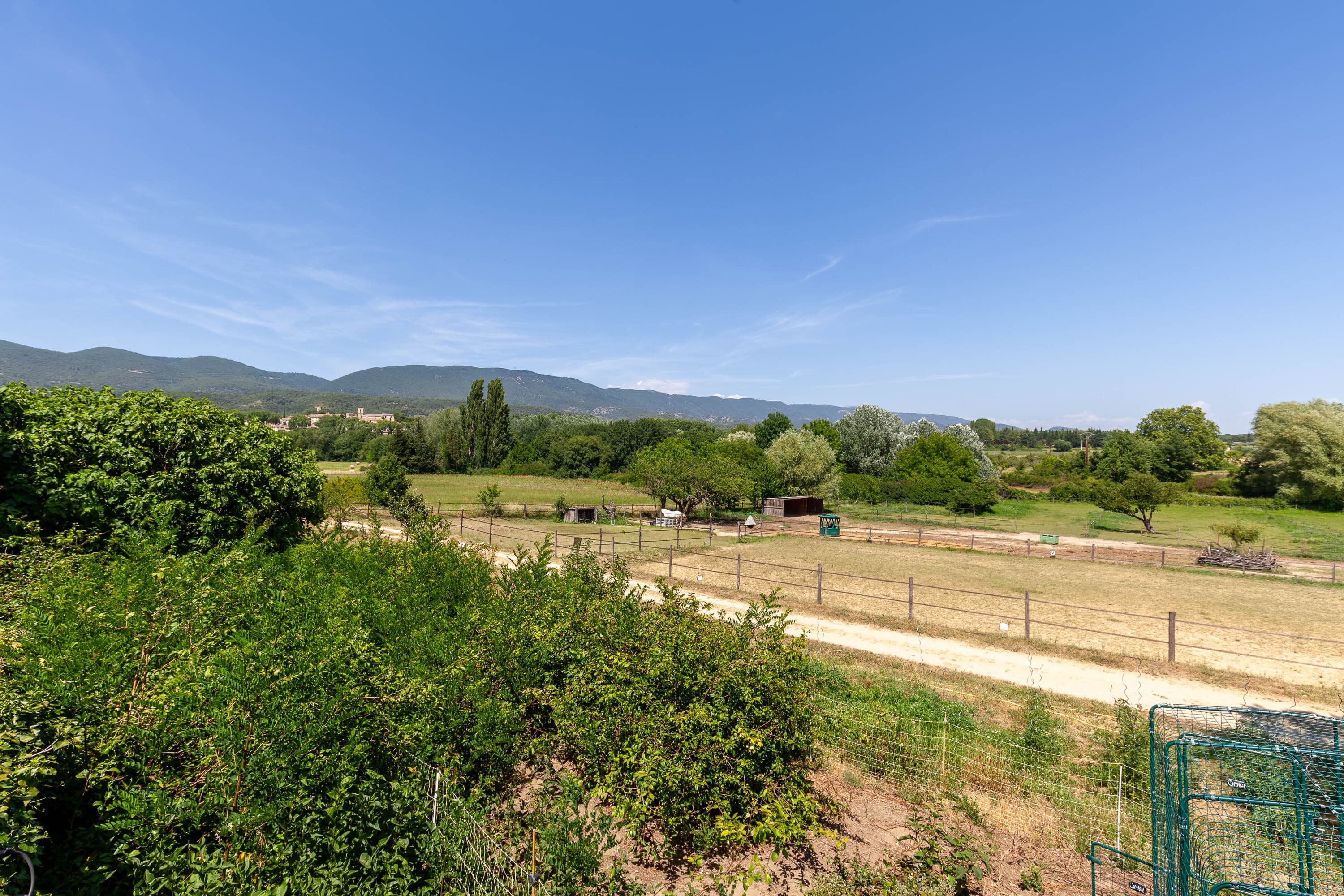 Cucuron property in an exceptional setting - Route de Villelaure_STONE INVESTMENT__MG_1904-HDR.jpg